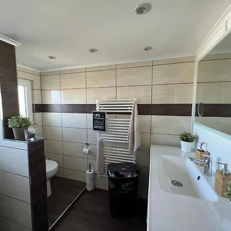 Tukhin's Residency Private Homestay *