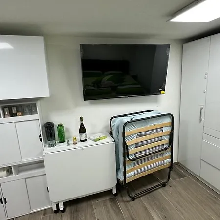 Tukhin's Residency Kwatera prywatna Korntal-Münchingen