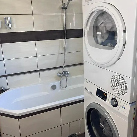 Tukhin's Residency Kwatera prywatna