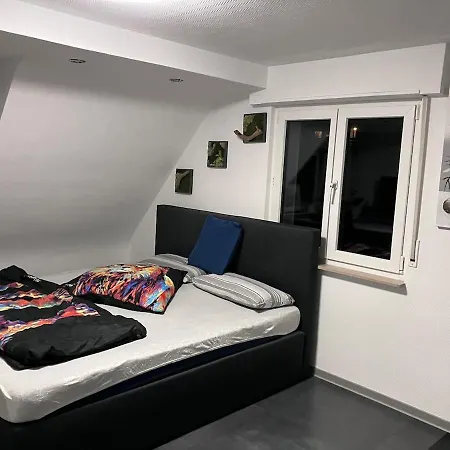 Kwatera prywatna Tukhin's Residency